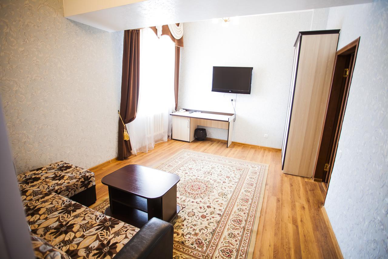 Jumbaktas Borovoe Hotel Buitenkant foto
