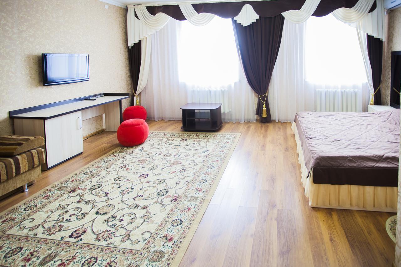 Jumbaktas Borovoe Hotel Buitenkant foto
